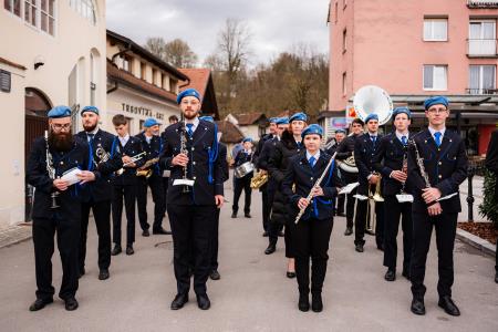 Polaganje cvetja k spomeniku Rudolfa Maistra (7)